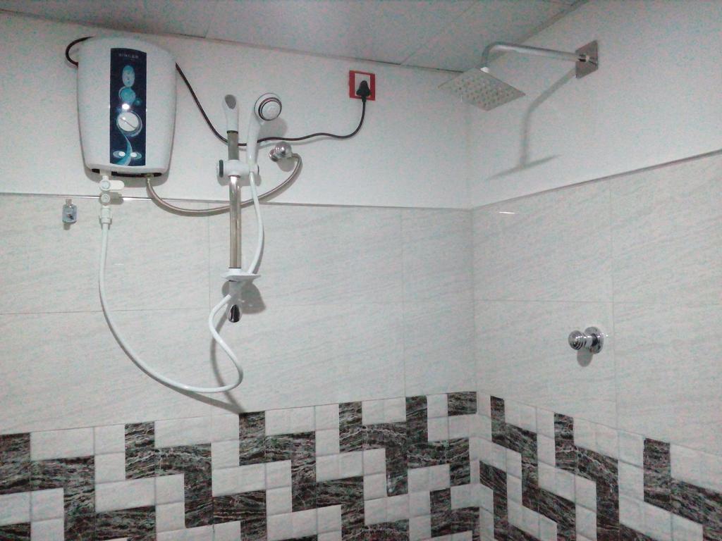 Danara Homestay Σιγκιρίγια Εξωτερικό φωτογραφία