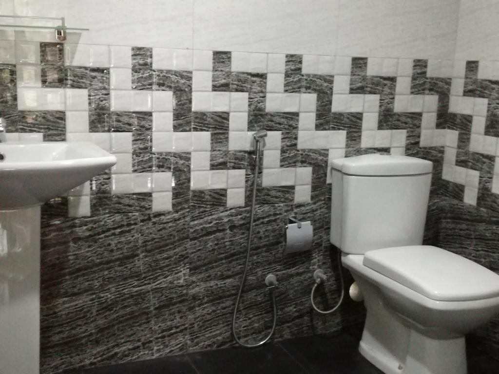 Danara Homestay Σιγκιρίγια Εξωτερικό φωτογραφία